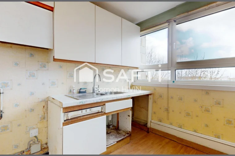 Appartement T4 lumineux avec balcon, garage, cave – Tourcoing — photo 3