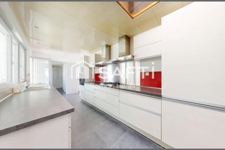 Maison familiale XXL sans travaux, on pose ses meubles ! – Wattrelos — photo 5